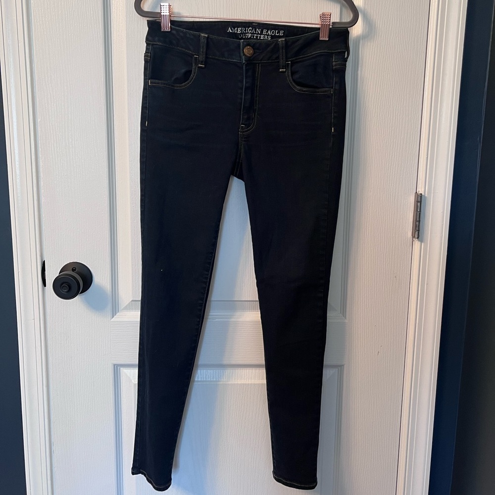 American Eagle skinny jeans, size 6